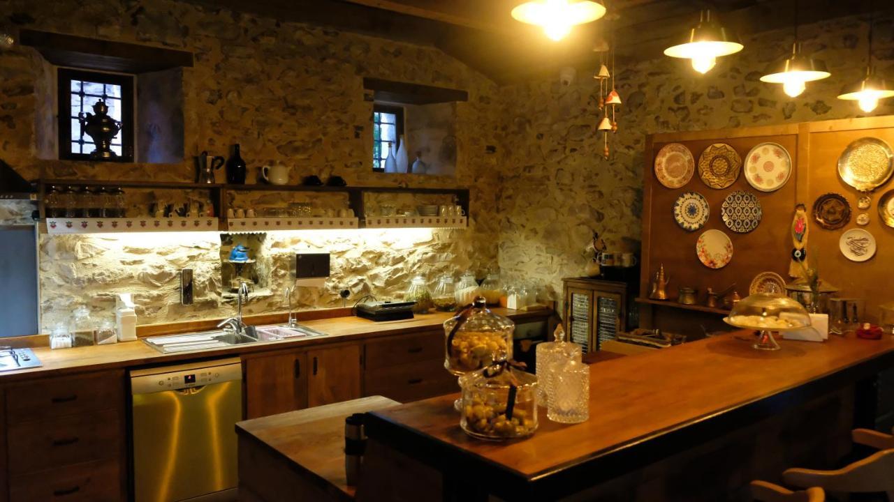 Konak Bindalli Bed & Breakfast Karabuk  Bagian luar foto